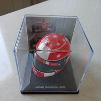 Casco Ferrari Micheal Schumacher 1:5