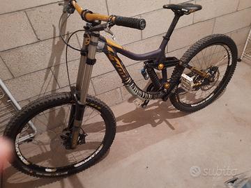 Kona Operator Dh