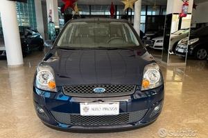 FORD FIESTA 1.4 TDI del 2009 con soli 130000KM