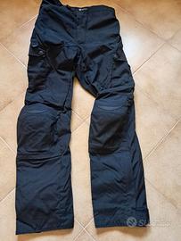 Pantaloni moto