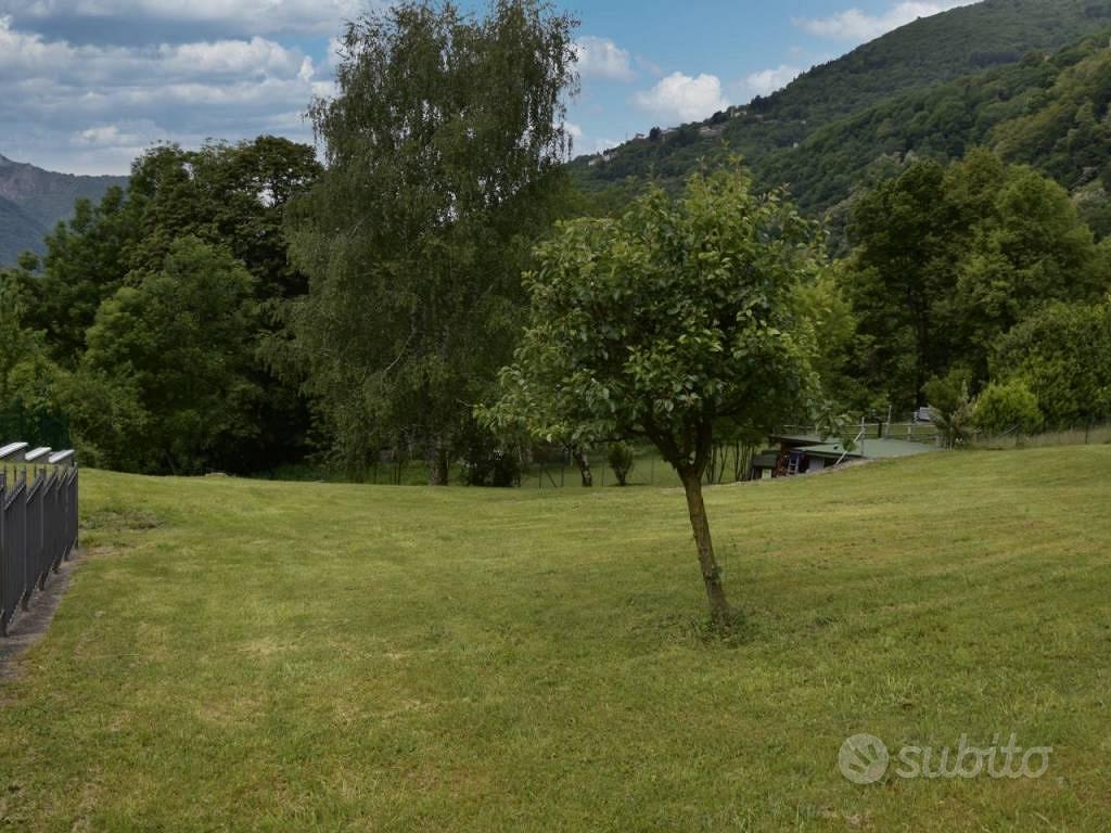 Terreno di 1230 m² a Margno - Vista 3