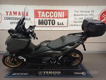 Yamaha T Max 560 tech