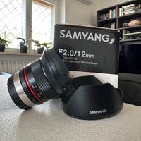 Obiettivo SAMYANG 12 f 2.0 Fuji