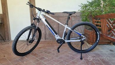 Bicicletta elettrica MTB
