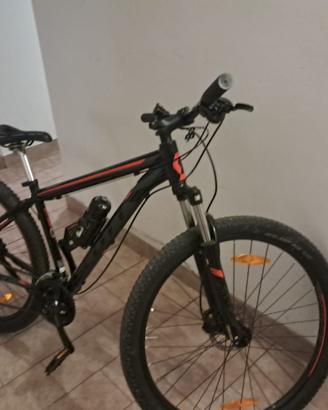 2 bici mountain bike  SCOTT IDENTICHE