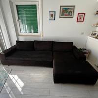 Divano con chaise longue