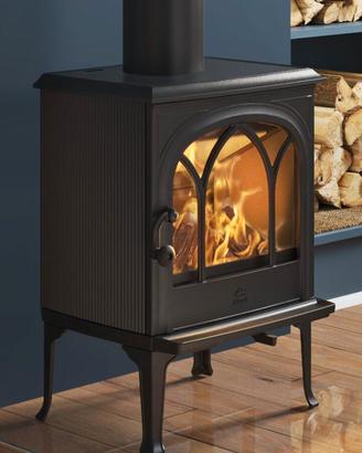 Stufa a PELLET marca JOTUL mod. F200