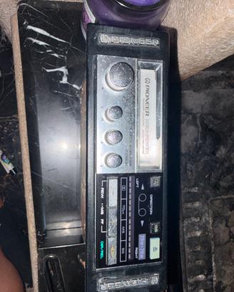 Car stereo pioneer