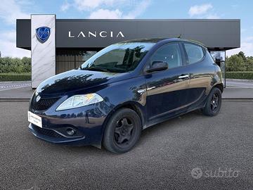 Lancia Ypsilon Ecochic 1.0 70cv Firefly Hybri...