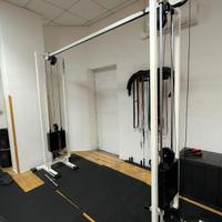 Cavi incrociati e calf seduto Panatta