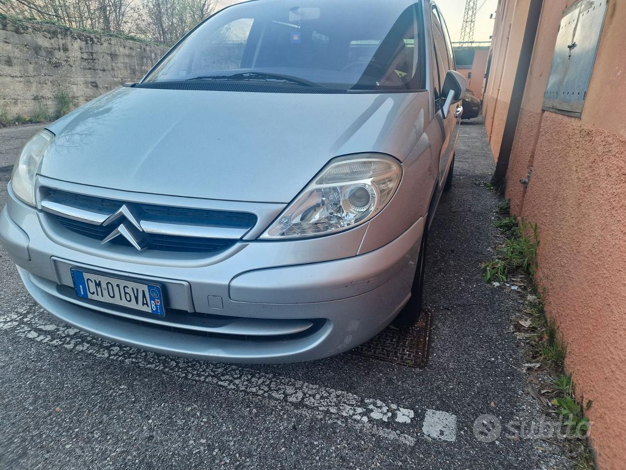 CITROEN C8