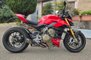 Ducati Streetfighter V4S 2020