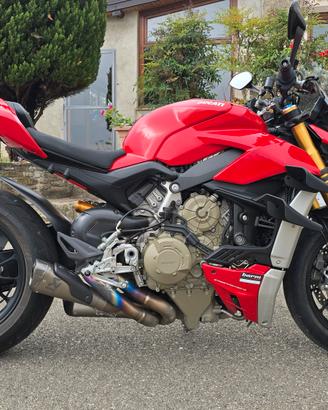 Ducati Streetfighter V4S 2020