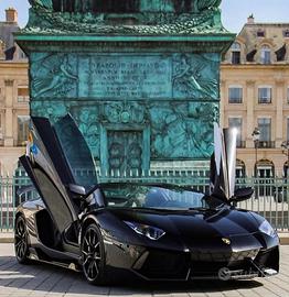 Lamborghini Aventador LP700-4 Roadster