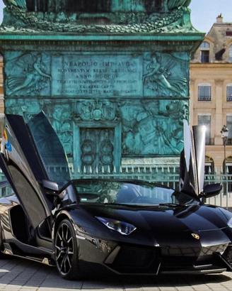 Lamborghini Aventador LP700-4 Roadster