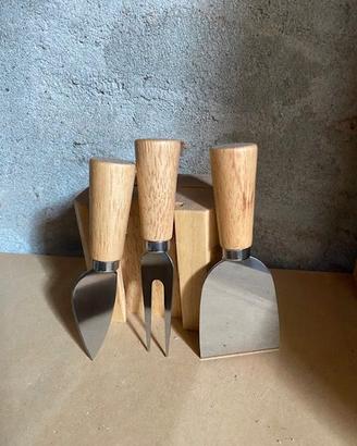 set coltelli da formaggio