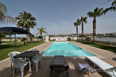 Casa vacanza con piscina