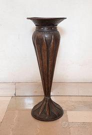 Antico Vaso Liberty Martellato Arts and Crafts 900