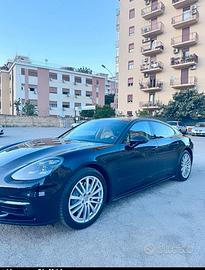 porsche panamera 4s