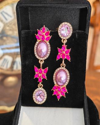 Orecchini vintage con perle firmati per donna