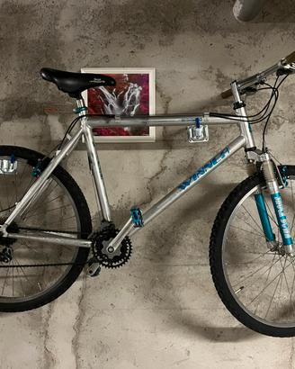 Bicicletta con cambi shimano