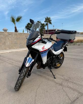 Honda Transalp XL750 05/2023 Passaggio INCLUSO!!!