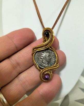 ciondolo con argento dei Gordiani 