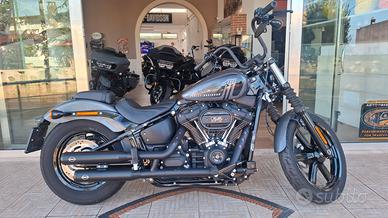 Harley-davidson Softail Street Bob
