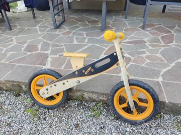 BICICLETTA SENZA PEDALI