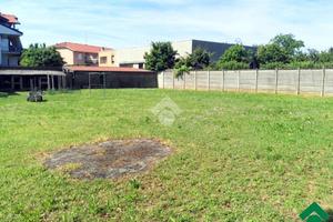 TER. RESIDENZIALE A CORBETTA