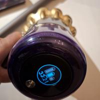 Dyson V11 a batteria