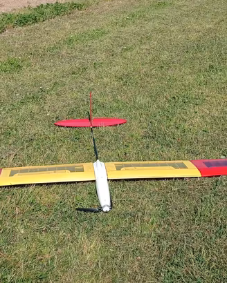 Aliante Aero-naut Triple Neo Thermic