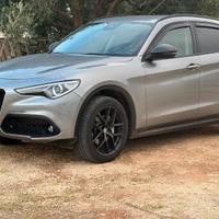 Stelvio 210cv btech