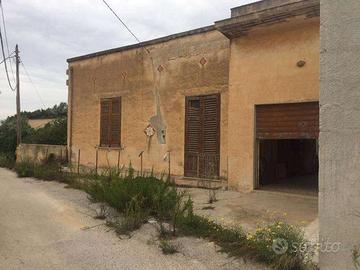 Casa di 100mq piano terra con 600mq di terreno