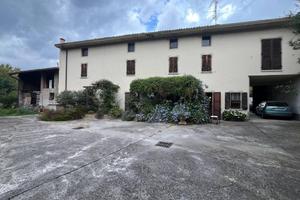 In Centro casa singola terratetto con ampi spazi