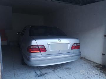 vende Mercedes 
