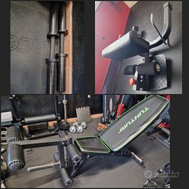 Attrezzi palestra (panca, sissy squat, manubri)