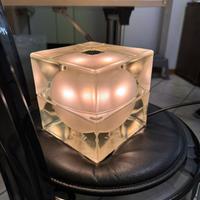 Lampada Cubosfera di Alessandro Mendini