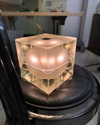 Lampada Cubosfera di Alessandro Mendini