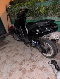 piaggio diesis 50