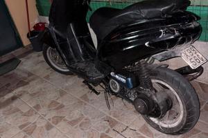 piaggio diesis 50