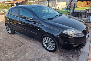 Fiat bravo  super accessoriata. 