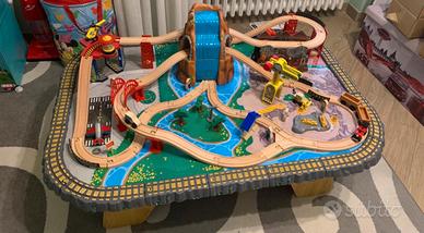 Kidkraft -  Tavolo Trenino in Legno (Mod. 17498)