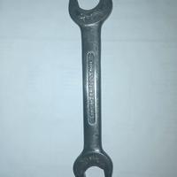 jaguar E wrench chiave vintage kit tool attrezzi 