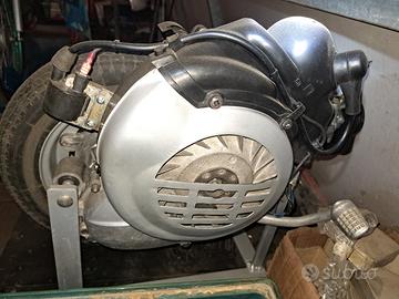 motore vespa V5A2M