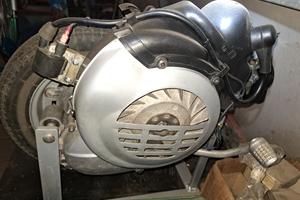 motore vespa V5A2M