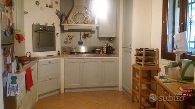 Ampia stanza per coppia