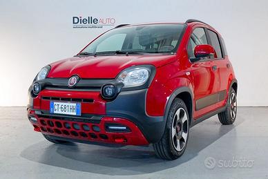 FIAT Panda 1.0 70CV Hybrid Cross 5 posti