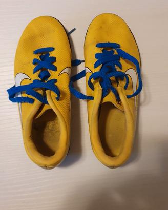 scarpe calcetto 