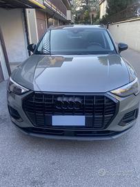 Audi Q3  2000 diesel  automatica  novembre 2022